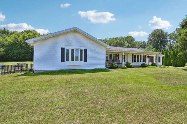 3357 County Road 18 3357 County Road 18, Bellefontaine, OH 43311