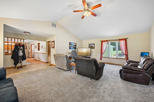 3357 County Road 18 3357 County Road 18, Bellefontaine, OH 43311