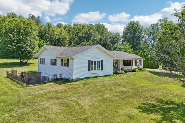 3357 County Road 18 3357 County Road 18, Bellefontaine, OH 43311