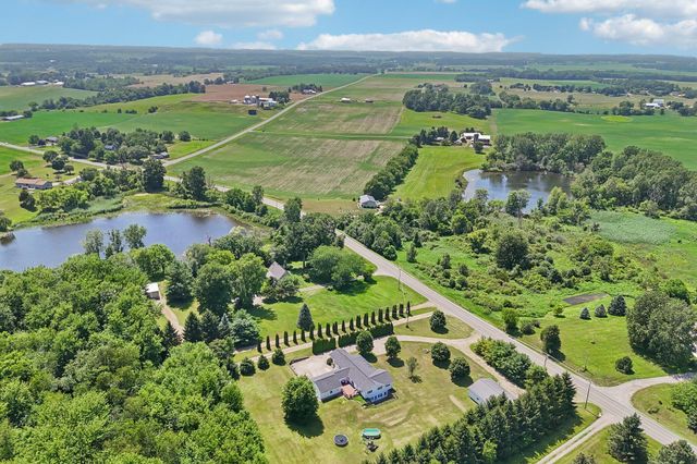 3357 County Road 18 3357 County Road 18, Bellefontaine, OH 43311