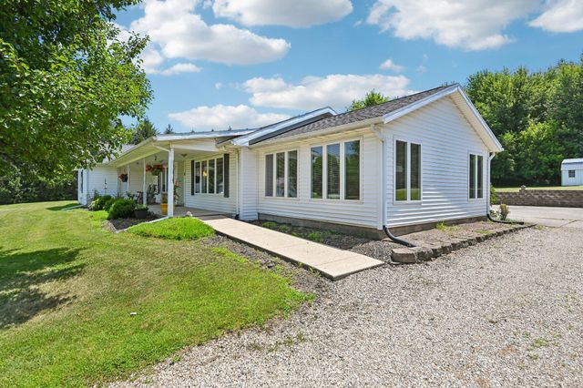3357 County Road 18 3357 County Road 18, Bellefontaine, OH 43311
