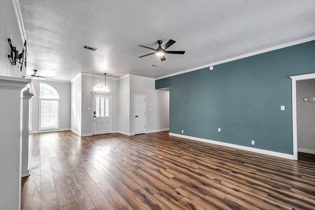 5604 Grassland Blvd, Midland, TX 79707