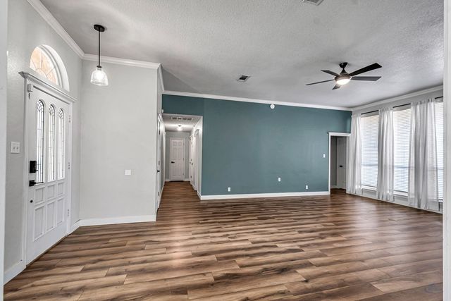 5604 Grassland Blvd, Midland, TX 79707