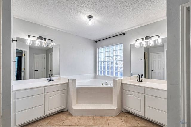 5604 Grassland Blvd, Midland, TX 79707