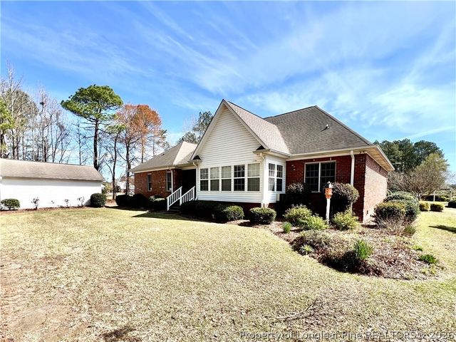 4901 Willow Oak Drive, Lumberton, NC 28358