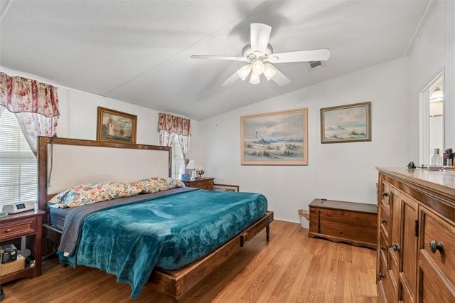 12701 126TH AVENUE 63, Largo, FL 33774