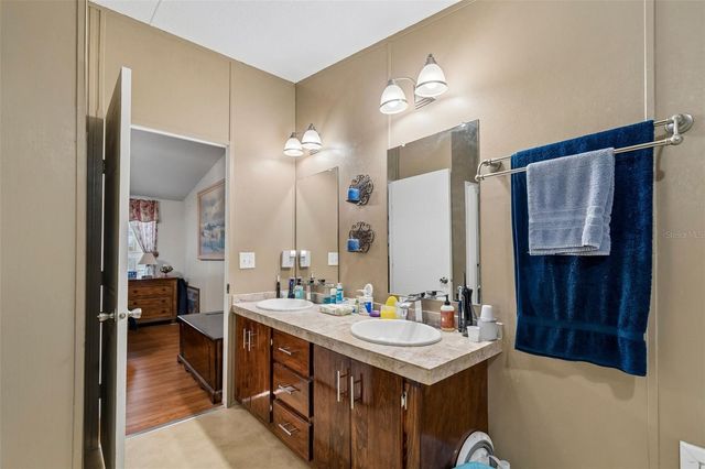 12701 126TH AVENUE 63, Largo, FL 33774