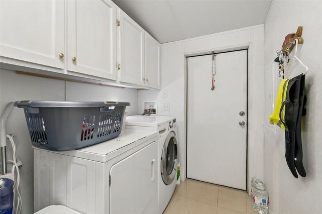 12701 126TH AVENUE 63, Largo, FL 33774