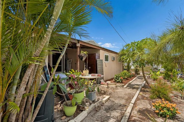 12701 126TH AVENUE 63, Largo, FL 33774