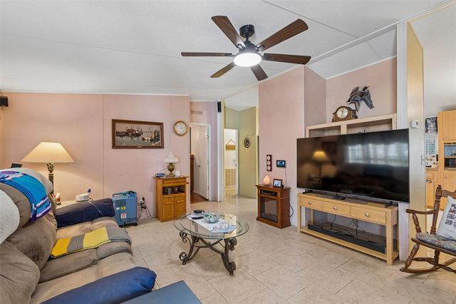 12701 126TH AVENUE 63, Largo, FL 33774