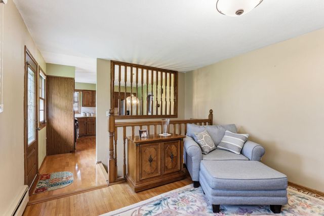 3306 53rd Avenue N, Brooklyn Center, MN 55429