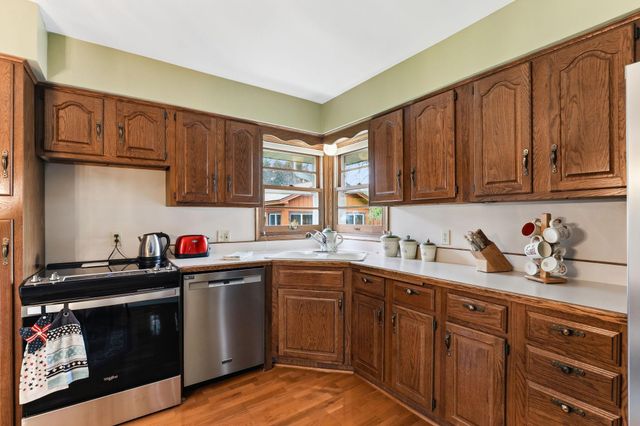 3306 53rd Avenue N, Brooklyn Center, MN 55429