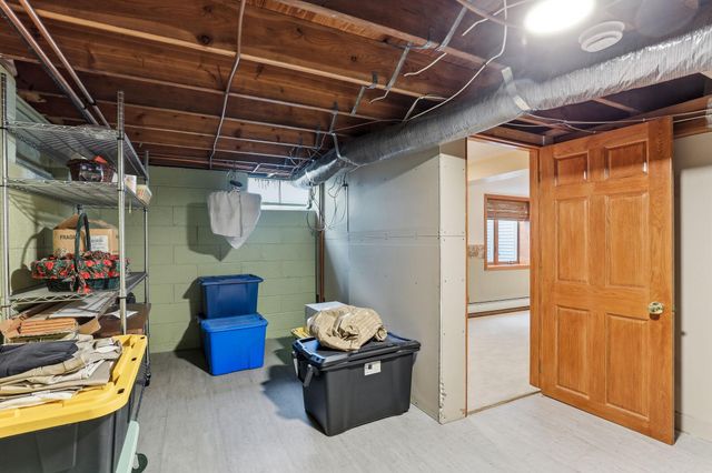 3306 53rd Avenue N, Brooklyn Center, MN 55429