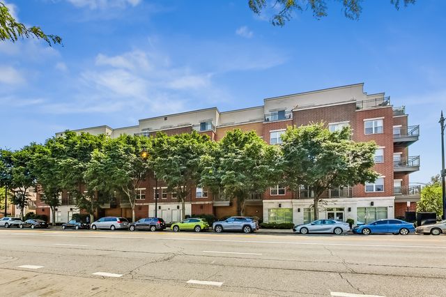 1155 W Roosevelt Road 412, Chicago, IL 60608