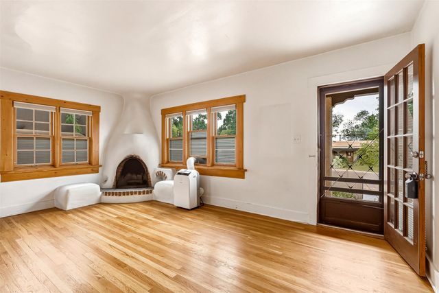 815 Allendale Street, Santa Fe, NM 87505