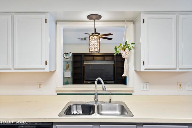 33 Carolina Shores Parkway, Carolina Shores, NC 28467