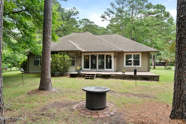 33 Carolina Shores Parkway, Carolina Shores, NC 28467