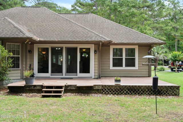 33 Carolina Shores Parkway, Carolina Shores, NC 28467