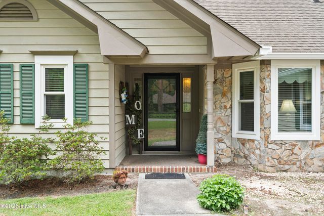 33 Carolina Shores Parkway, Carolina Shores, NC 28467