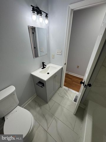 419 SUMMIT AVE, Winchester, VA 22601