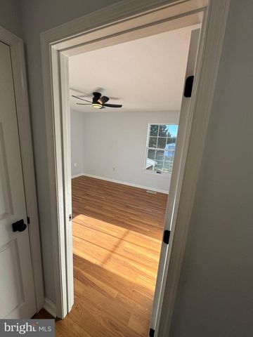 419 SUMMIT AVE, Winchester, VA 22601