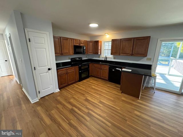 419 SUMMIT AVE, Winchester, VA 22601