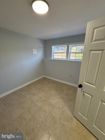419 SUMMIT AVE, Winchester, VA 22601