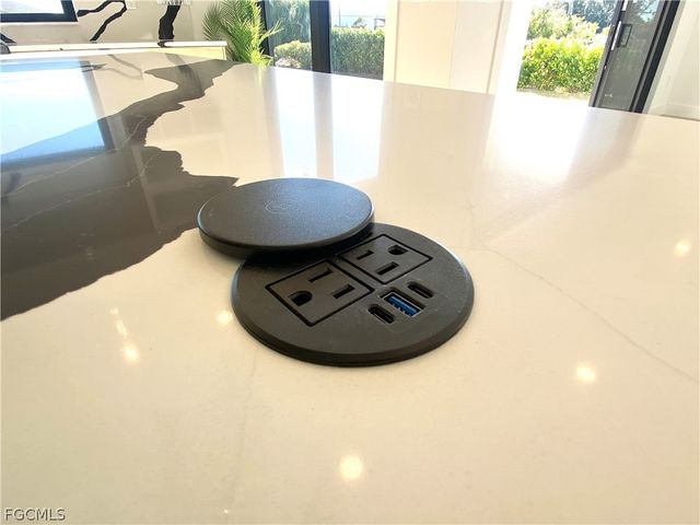 1506 SW 1st ST, Cape Coral, FL 33991