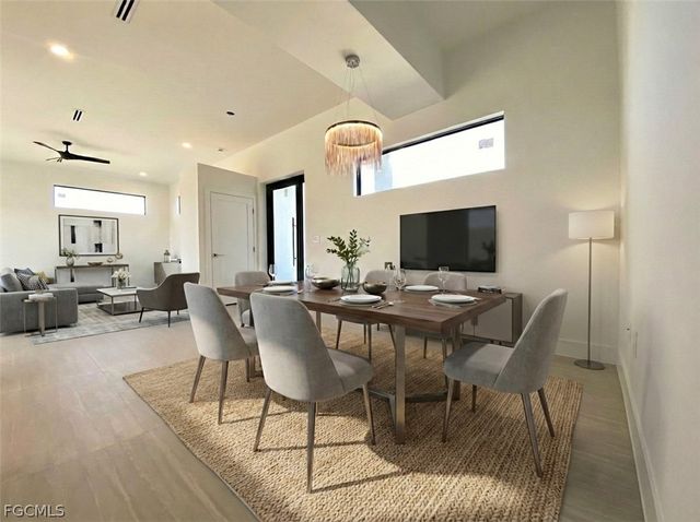 1506 SW 1st ST, Cape Coral, FL 33991