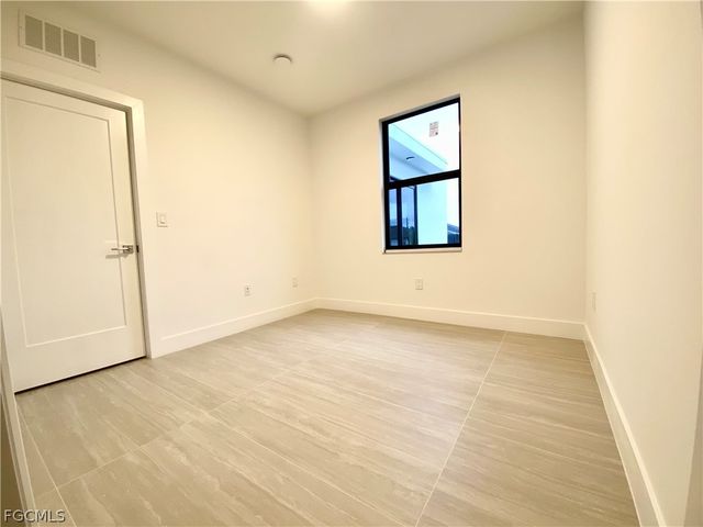 1506 SW 1st ST, Cape Coral, FL 33991