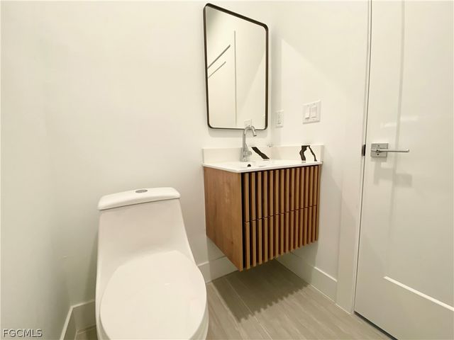 1506 SW 1st ST, Cape Coral, FL 33991