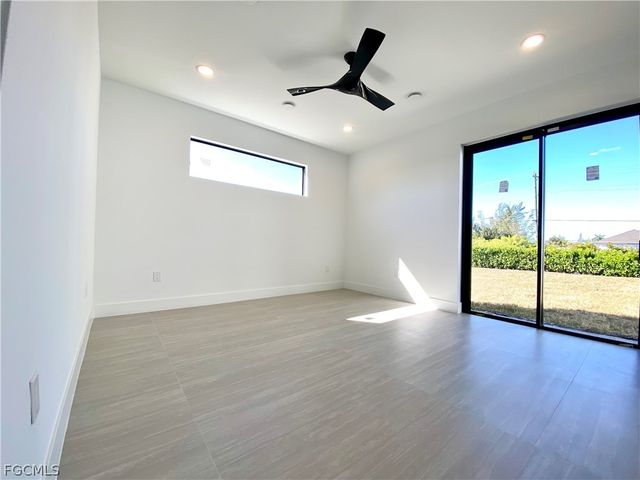 1506 SW 1st ST, Cape Coral, FL 33991