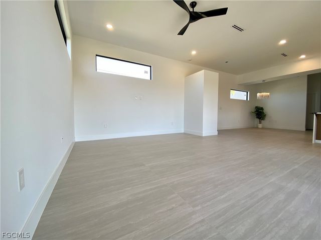 1506 SW 1st ST, Cape Coral, FL 33991