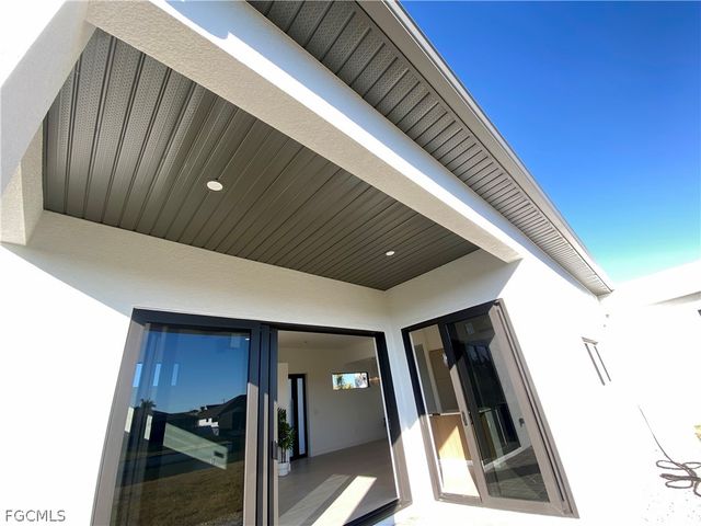 1506 SW 1st ST, Cape Coral, FL 33991