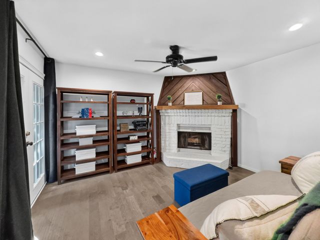 14800 Enterprise Drive 14B, Farmers Branch, TX 75234