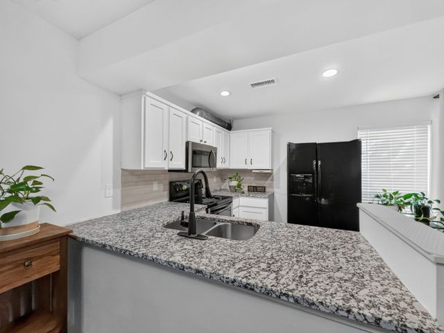 14800 Enterprise Drive 14B, Farmers Branch, TX 75234