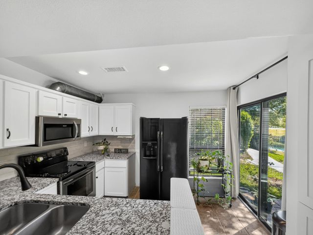 14800 Enterprise Drive 14B, Farmers Branch, TX 75234