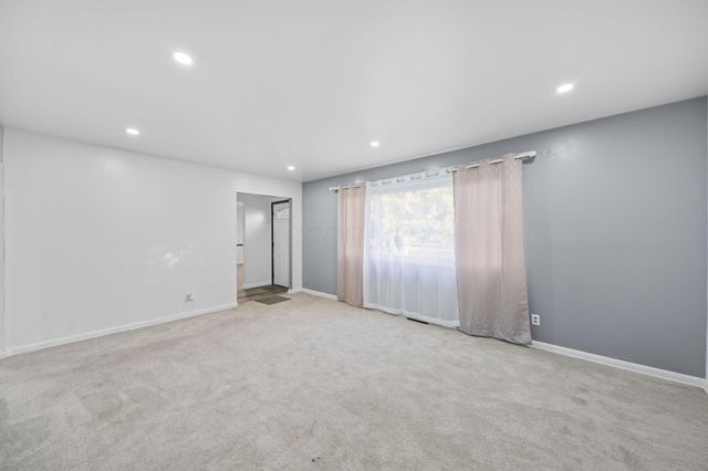 4181 Colby Avenue, Columbus, OH 43227