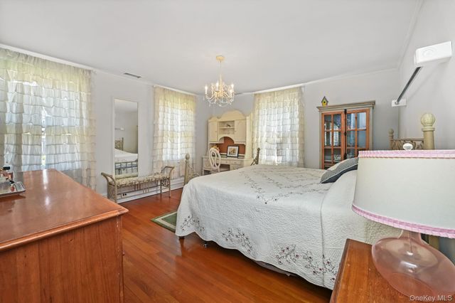60 Greenridge Avenue, White Plains, NY 10605