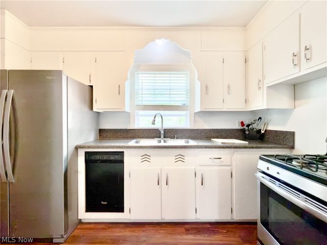 1664 Douglas Road, Wickliffe, OH 44092