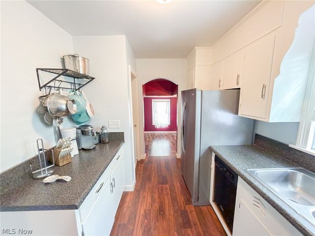 1664 Douglas Road, Wickliffe, OH 44092