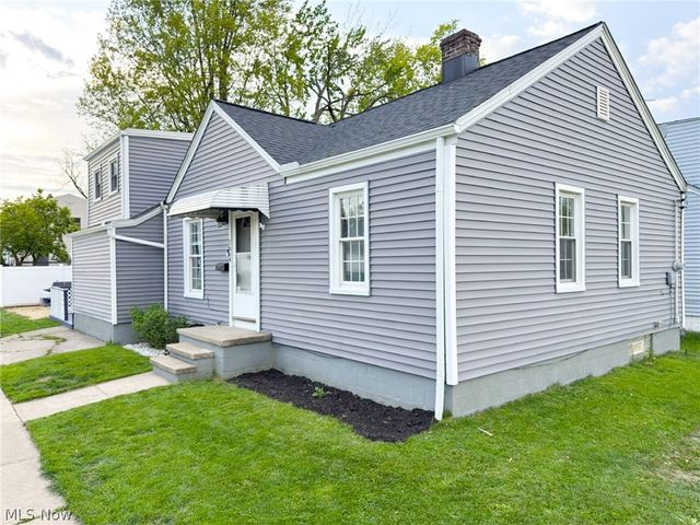 1664 Douglas Road, Wickliffe, OH 44092