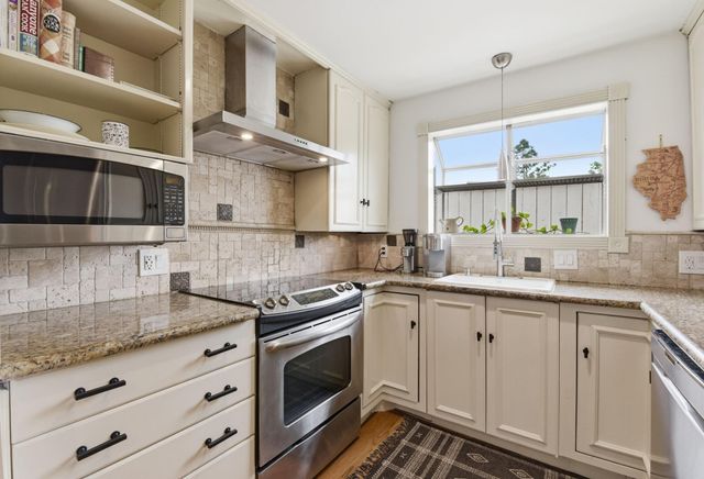 1918 Vassar Street, Houston, TX 77098