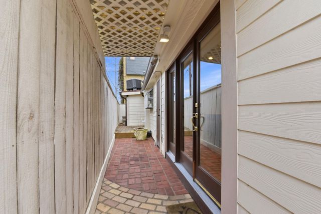 1918 Vassar Street, Houston, TX 77098