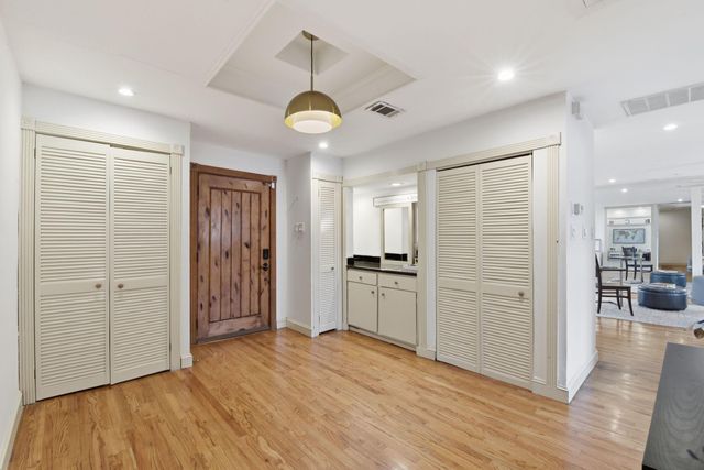 1918 Vassar Street, Houston, TX 77098