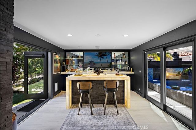 234 Via Graziana, Newport Beach, CA 92663