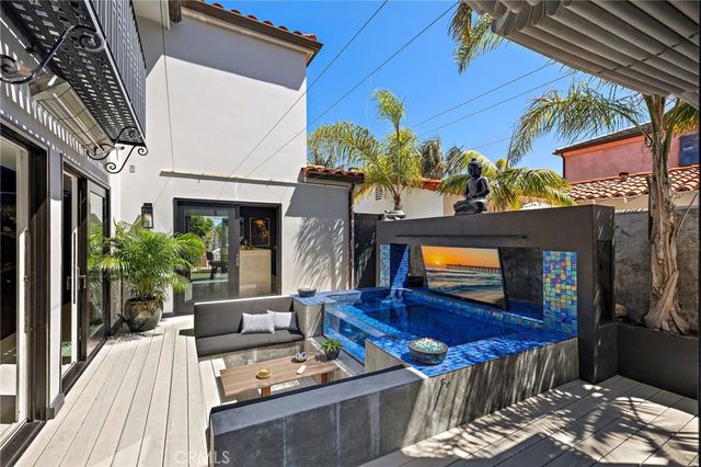 234 Via Graziana, Newport Beach, CA 92663