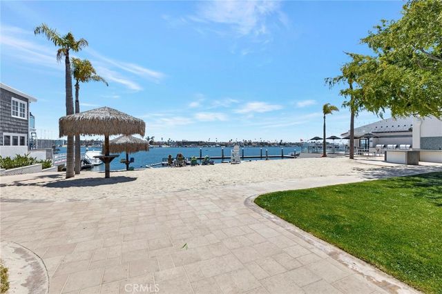 234 Via Graziana, Newport Beach, CA 92663