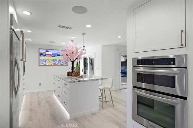 234 Via Graziana, Newport Beach, CA 92663