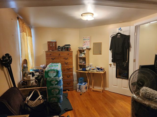 2720 W 96th Place, Evergreen Park, IL 60805